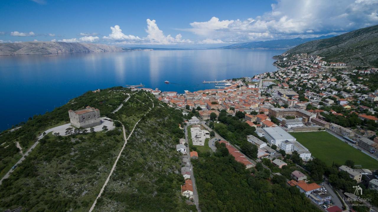 Apartments Lucia Senj 1 Exteriér fotografie